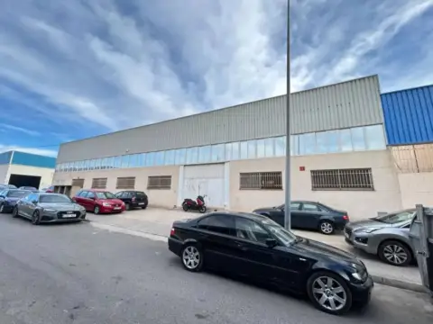 Nave industrial en Crevillent