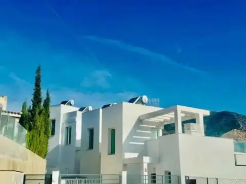 Chalet en calle de los Brezos