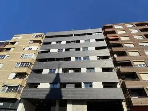 Local comercial en Avenida de San José
