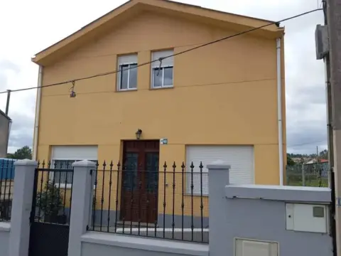 Chalet en calle A Ponte Rosende, 96