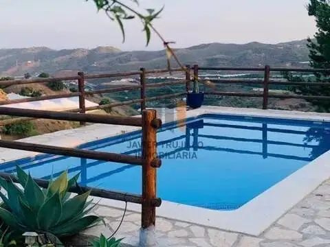 Casa rústica en Iznate