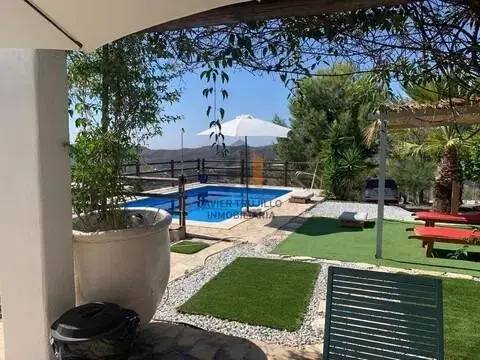 Casa rústica en Iznate