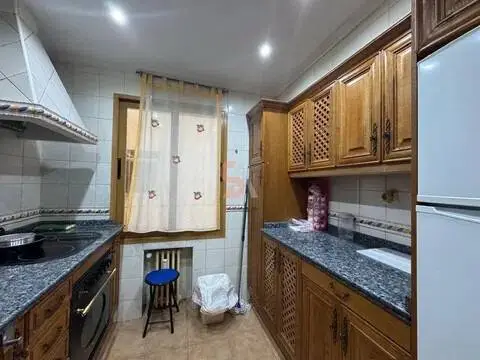 Piso en Circular-Vadillos