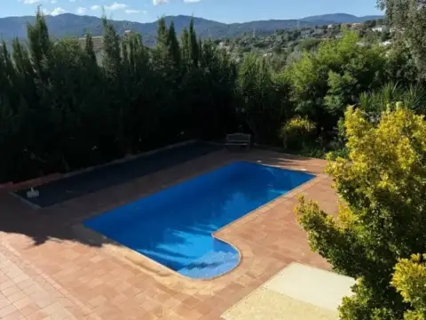 Chalet en Riells i Viabrea