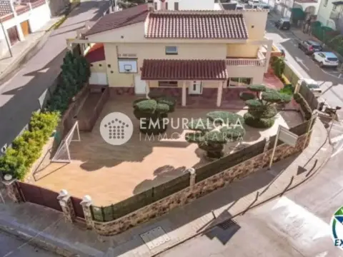 Chalet en Carrer de la Gran VIA de Pau Casals