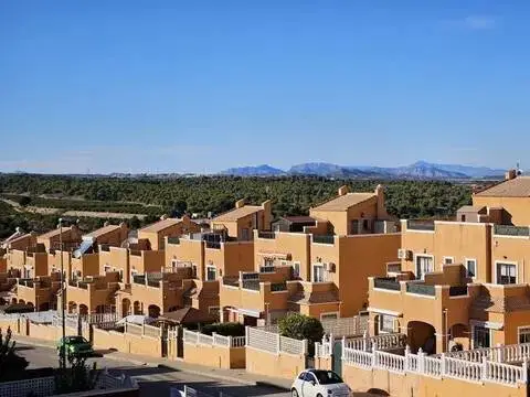 Piso en La Florida-La Chismosa-Los Altos