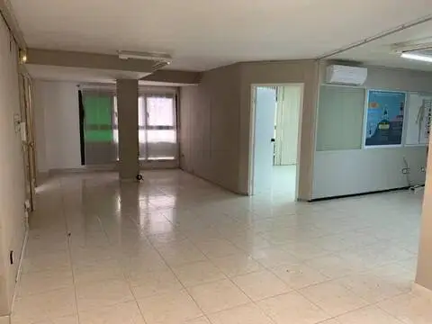 Oficina en Carrer del Gasòmetre
