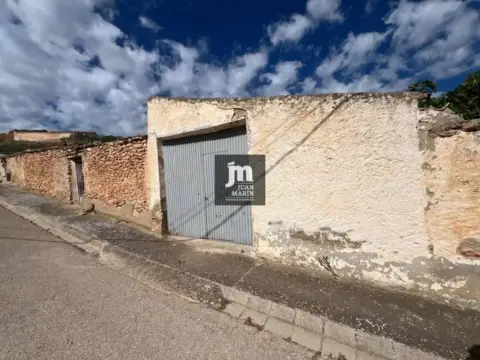 Casa rústica en Pozohondo