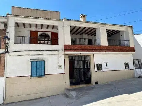 Casa rústica en calle Antonio Montilla