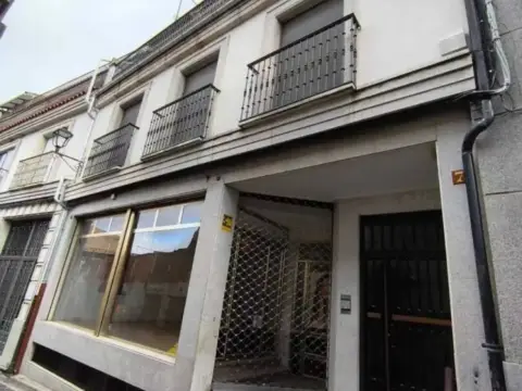 Edificio en calle calle Antonio Alamo Salazar, 5