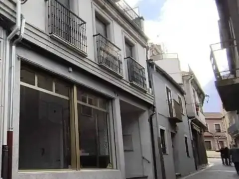 Edificio en calle calle Antonio Alamo Salazar, 5