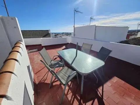 Casa adosada en calle de la Duquesa