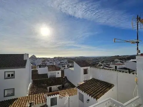 Casa adosada en calle de la Duquesa
