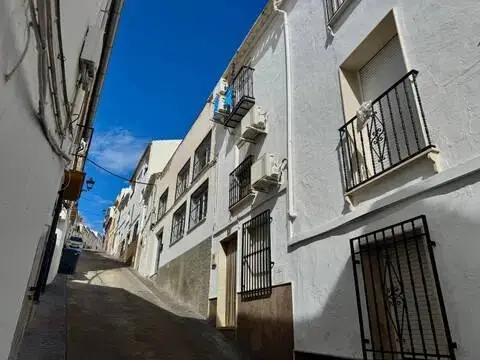 Casa adosada en calle del Obispo Pedraza