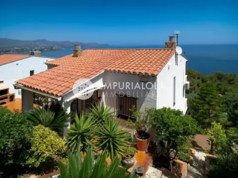 Chalet en Urbanització Santa Isabel