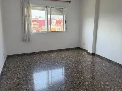 Piso en Zona Campus Universitari