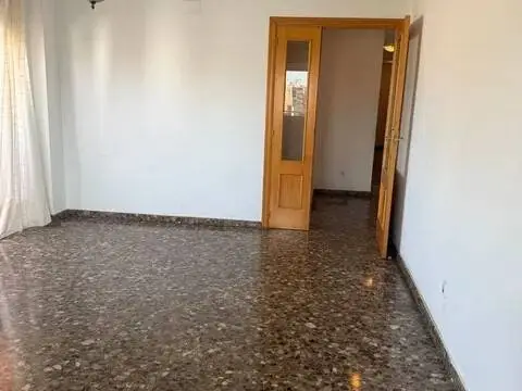 Piso en Zona Campus Universitari