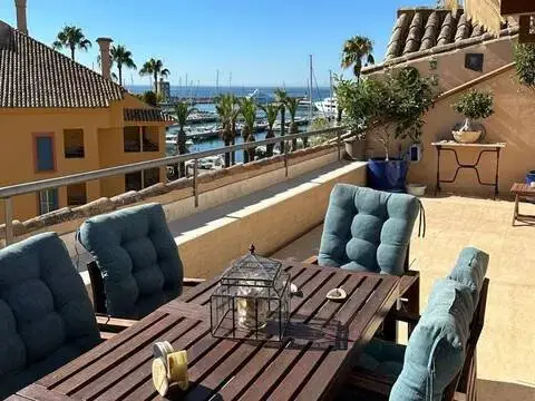 Ático en calle Puerto Deportivo de Sotogrande No Number