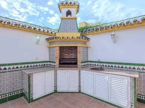 Casa adosada en calle Francisco Penuelas, 1