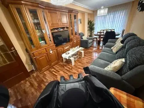 Piso en Ceares-Jesuitas