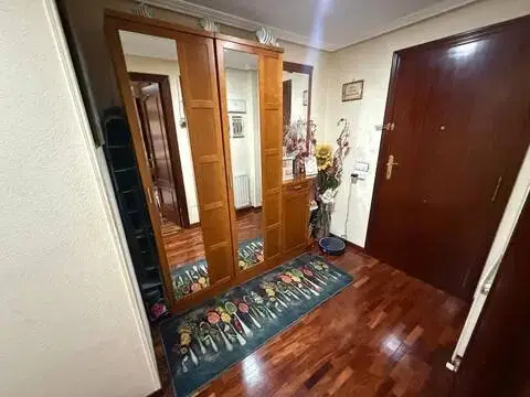 Piso en Ceares-Jesuitas