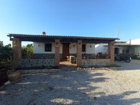 Casa rústica en Algarrobo