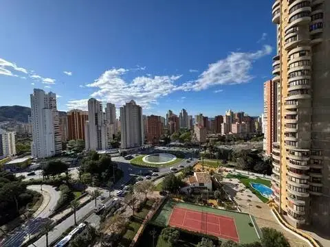 Piso en Avenida del Municipio
