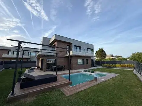 Chalet en Valdenoja