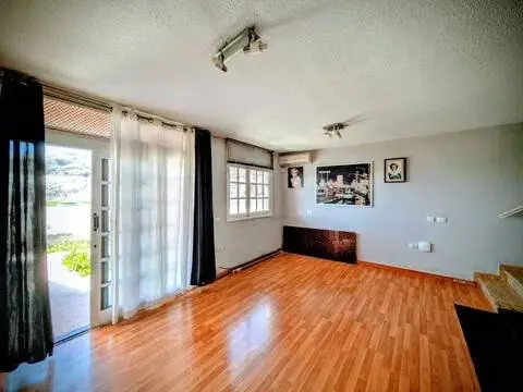 Casa adosada en calle Gran Canaria No Number