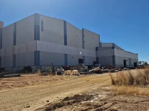 Nave industrial en Aznalcóllar