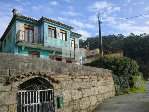Chalet en Redondela