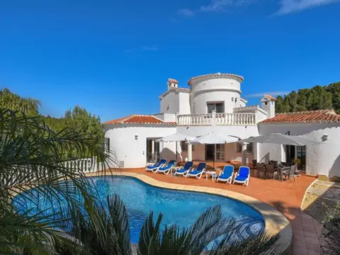 Casa en Los Cerezos-La Mandarina-La Finca-Covatelles