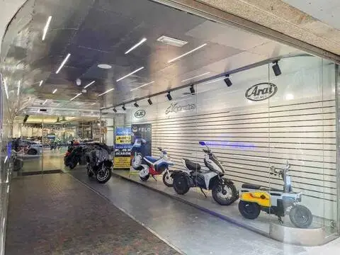 Local comercial en Centro-Areal