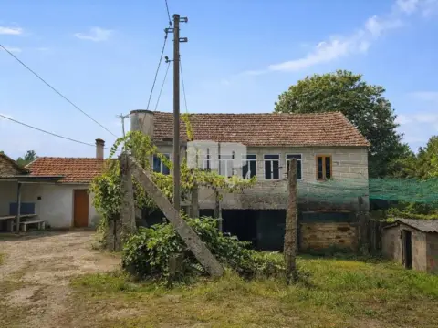 Casa rústica en Ponteareas