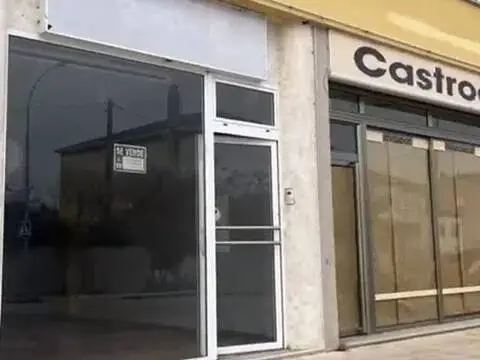 Local comercial en Avenida de Terra Cha