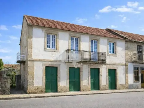Casa rústica en Hermida (Pazos de Borbén)
