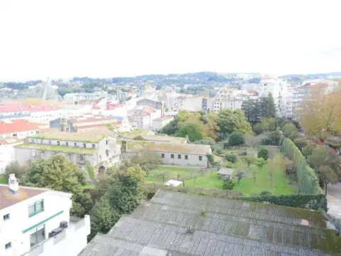 Ático en calle de Cobián Roffignac