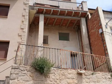 Chalet en calle Matarraña
