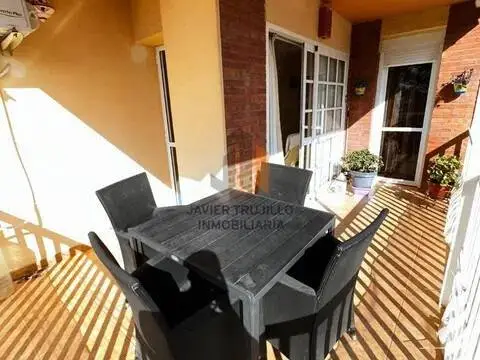 Piso en Avenida de las Palmeras