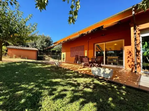 Chalet en calle Carretera de Cervera A Girona N-141, 5