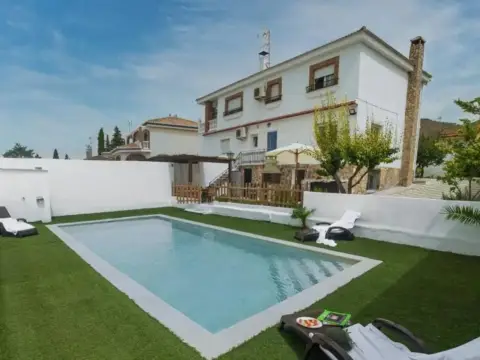Chalet en Padul