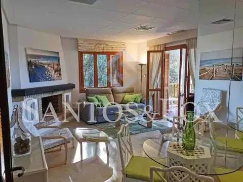 Piso en Los Naranjos-Las Brisas
