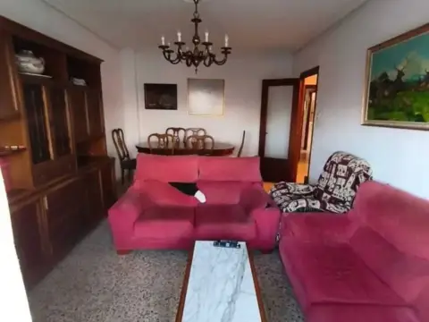 Piso en calle de Garcilaso de la Vega
