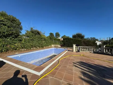 Chalet en Caldes de Malavella