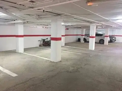 Garaje en calle Caminos