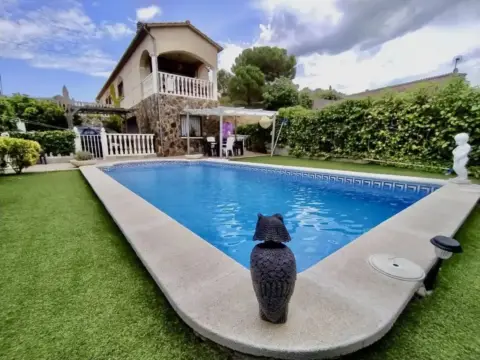 Chalet en Sant Esteve Sesrovires