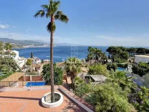Chalet en Marina del Este-Punta de la Mona