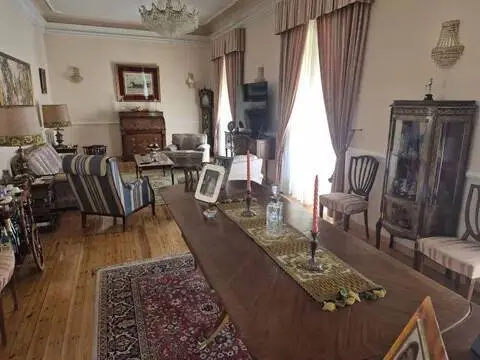 Chalet en calle de los Caídos