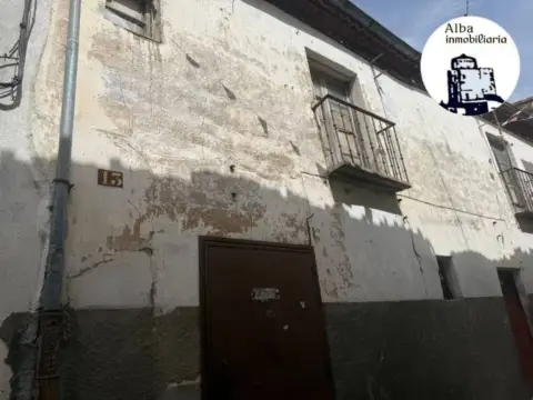 Chalet en calle de la Manterola