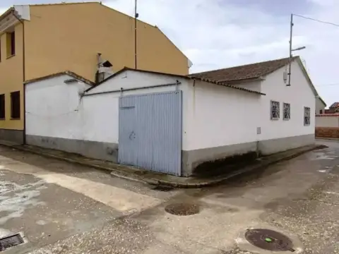 Casa rústica en calle de San Antonio